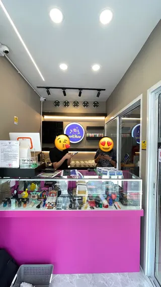 Arcade Cannabis Dispensary (Huai Khwang)