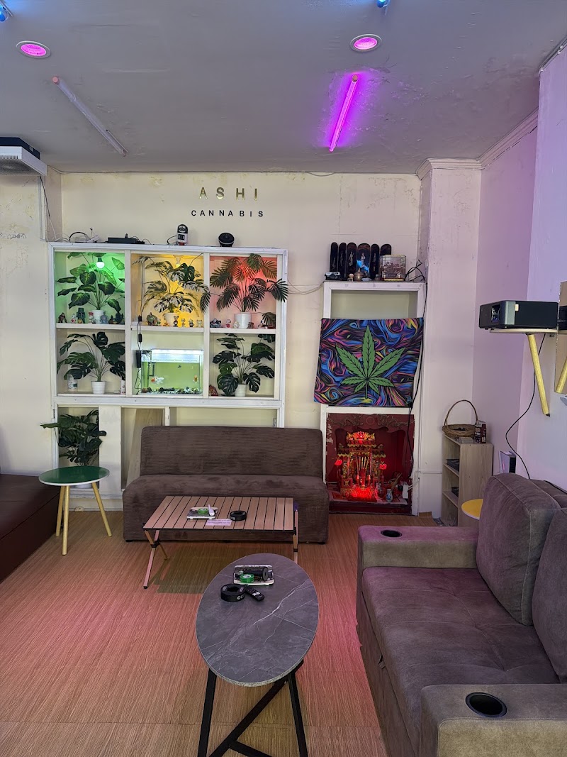 ASHI CANNABIS SHOP (krabi town)