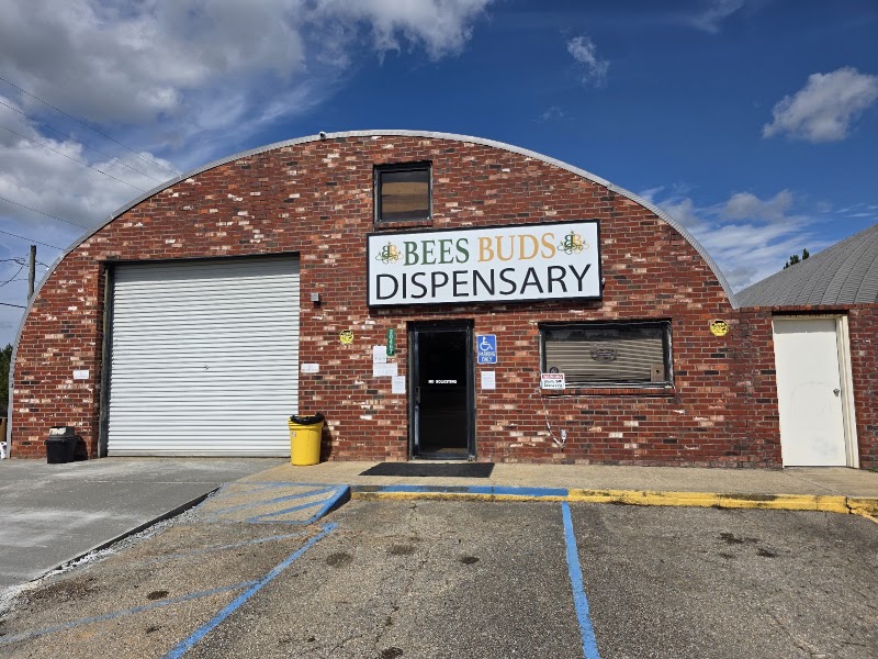 Bee's Buds Dispensary Saucier