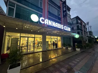 Cannabis Club