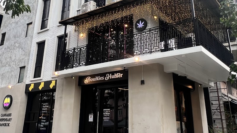 CBD Bangkok Dispensary & Flower Shop | Banthat Thong