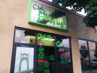 Club Sky High Home of the MOONROCKS