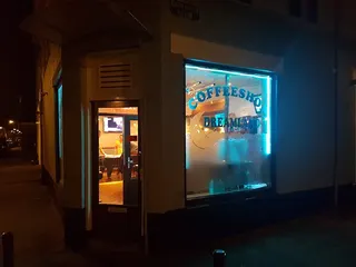 COFFEESHOP DREAMLAND