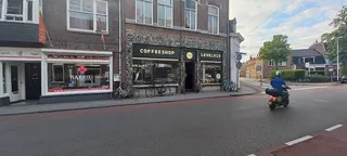 Coffeeshop Level013