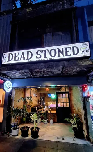 Dead Stoned