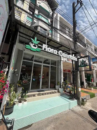 Flora Cannabis Karon