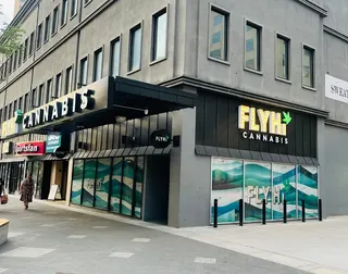 Flyhi Cannabis Dispensary - 16th St Mall