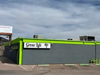 Grow Life Recreational & Medical Dispensary