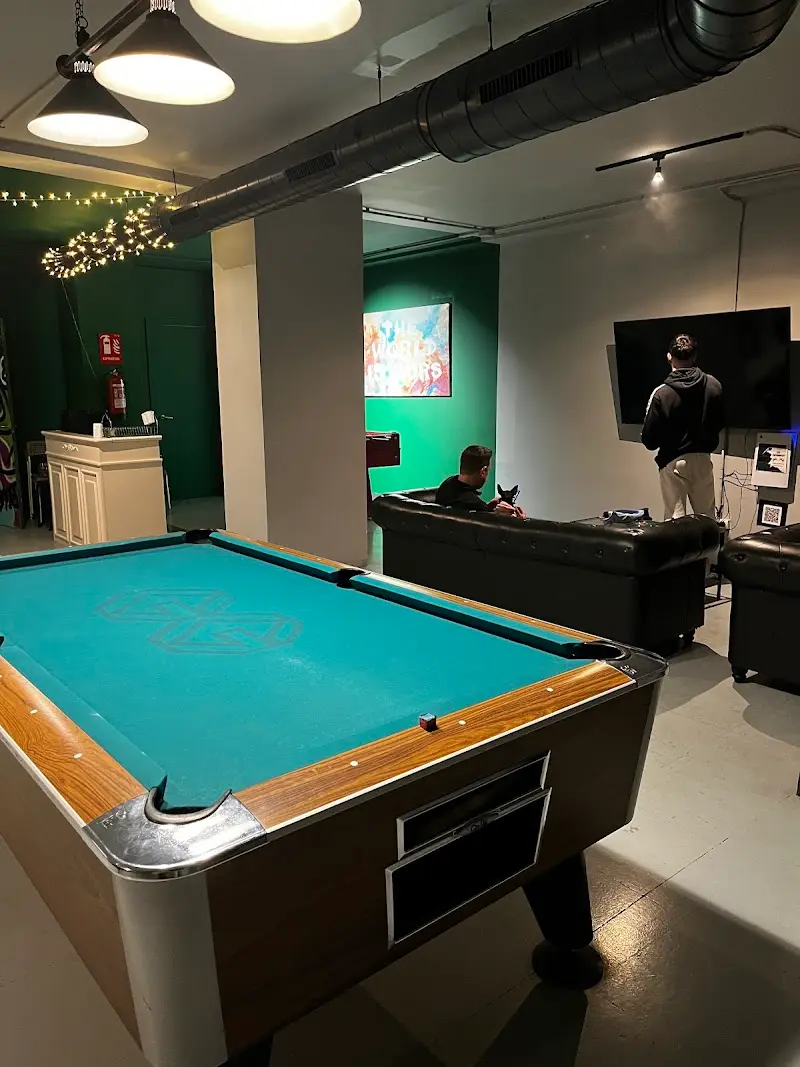 Gusto Green Social Weed Club
