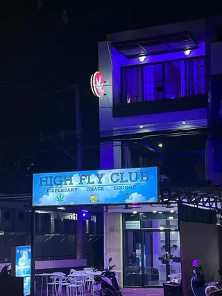 HIGH FLY CLUB
