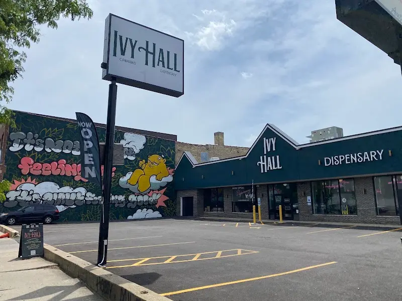 Ivy Hall Dispensary - Chicago Logan Square