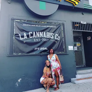LA Cannabis Co Weed Dispensary