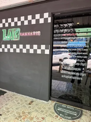 Lab Cannabis