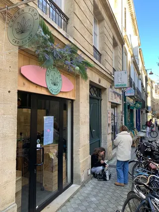 Le Green Spot CBD shop - CBD shop et Social club à Bordeaux Centre