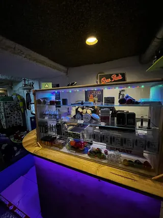 Los Panda Lounge