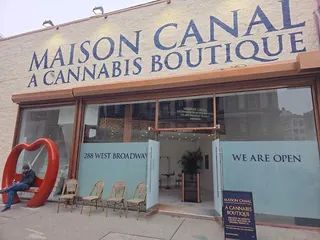 Maison Canal