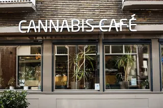 Maximillian Coffeeshop
