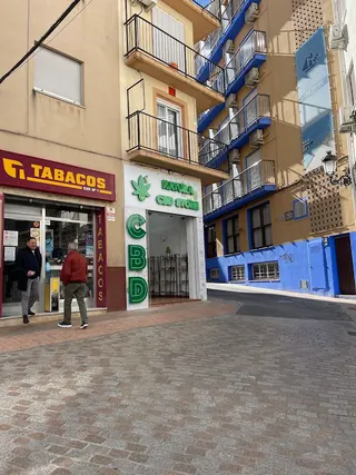 NATURA CBD STORE BENIDORM