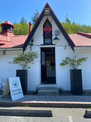 Riverside Cannabis, photo 1