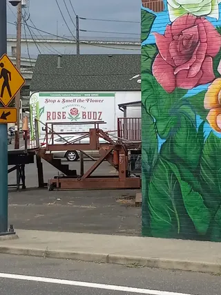 Rose Budz PDX
