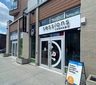 Sessions Cannabis - Ottawa (Somerset)