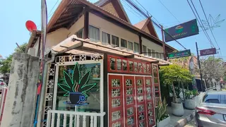 Sweed Leaf Pattaya