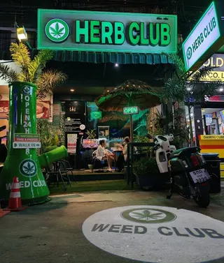 Weed Club