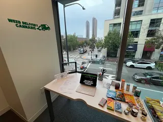 Weed Delivery Cannabis