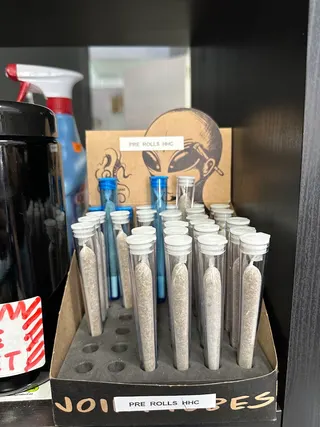Dr. Smoke, photo 3