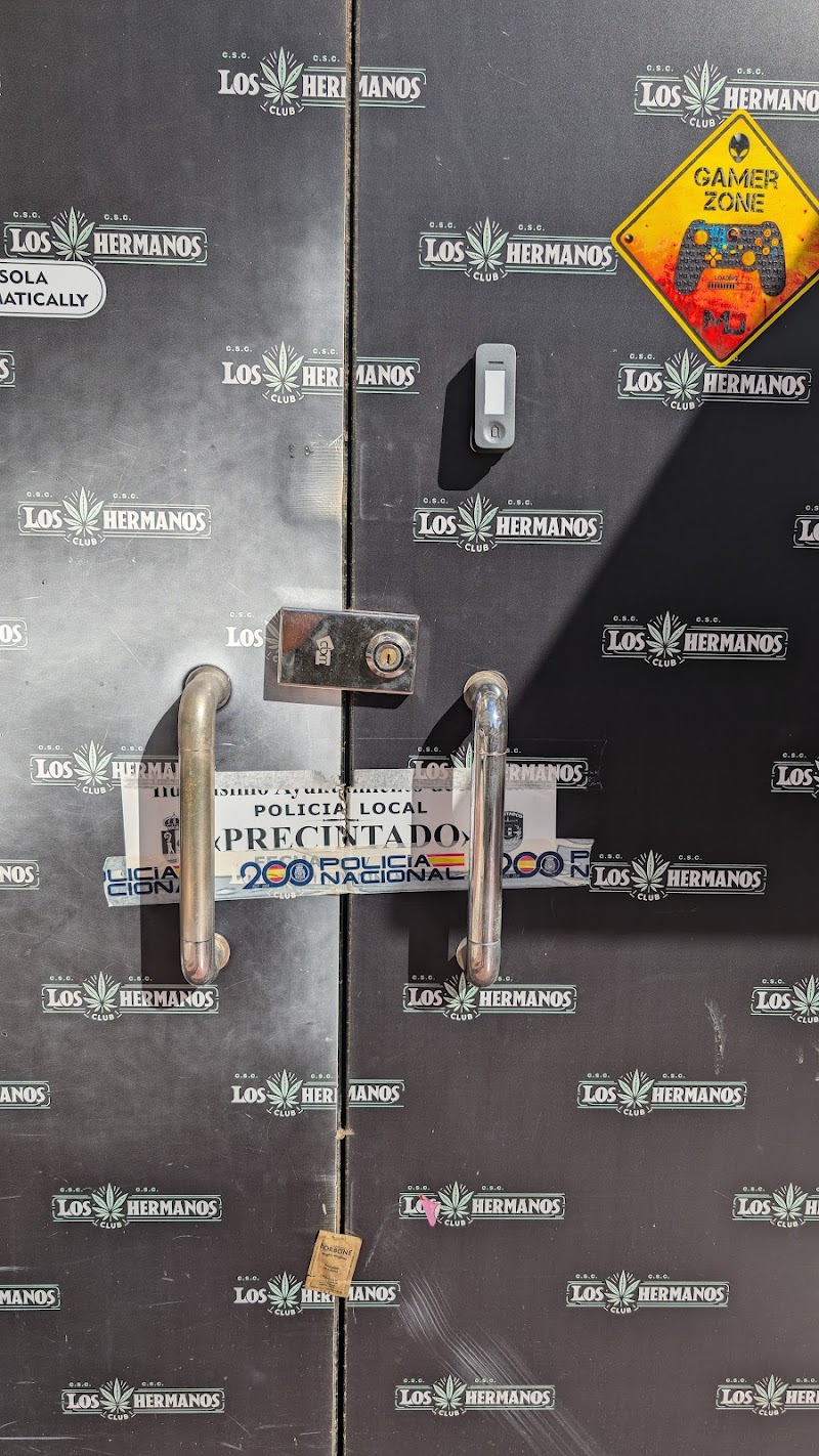 Cannabis club Los Hermanos, photo 4