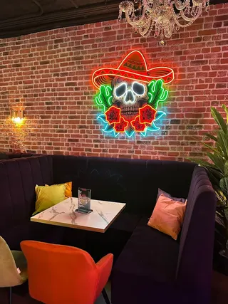 Happy Smoke Social Club, foto 4