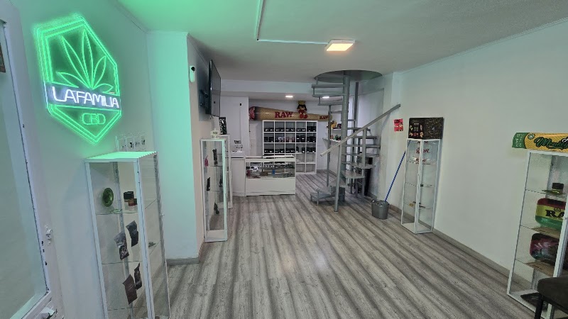 La Familia Cbd Salou, zdjęcie 7