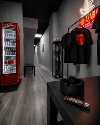 Bio hazard Weed Social Club, photo 4